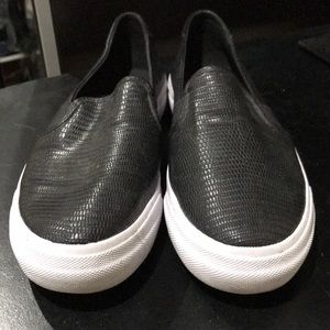 Black Slip on textured sneakers